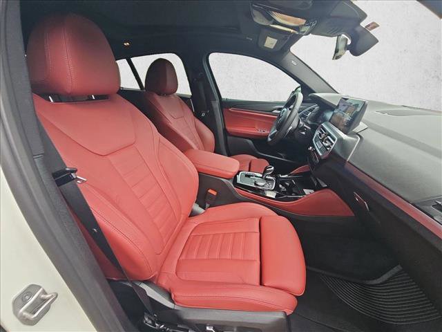 Used 2025 BMW X4 xDrive30i w/ Premium Package image 20