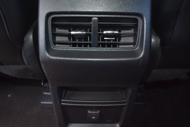 Used 2019 Ford Edge SEL w/ Equipment Group 201A AWD/4WD image 37