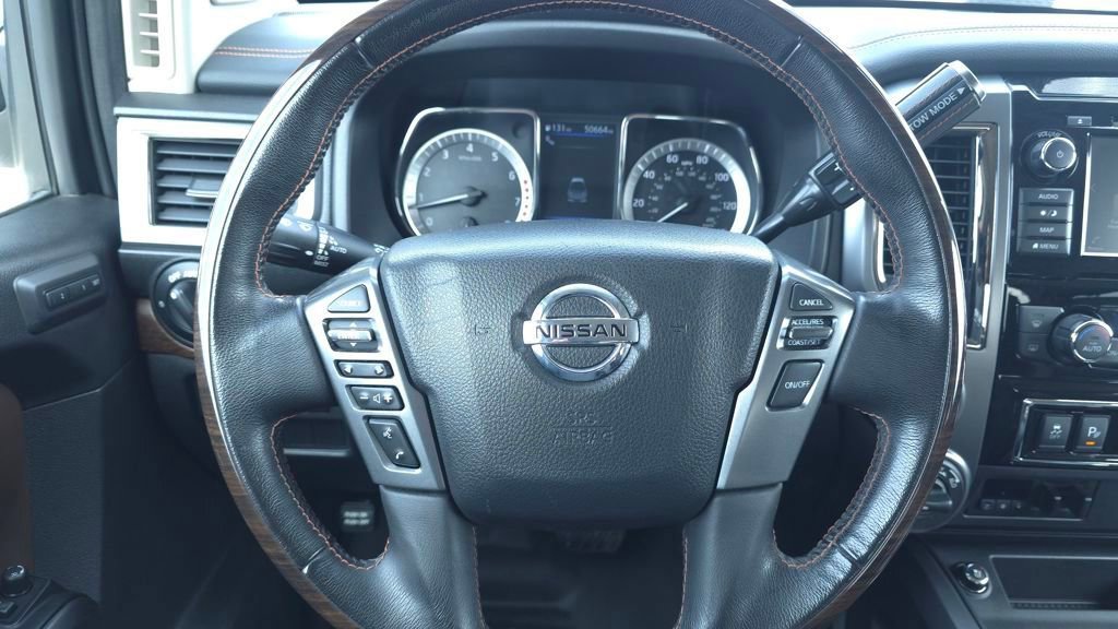 Used 2019 Nissan Titan Platinum Reserve image 29