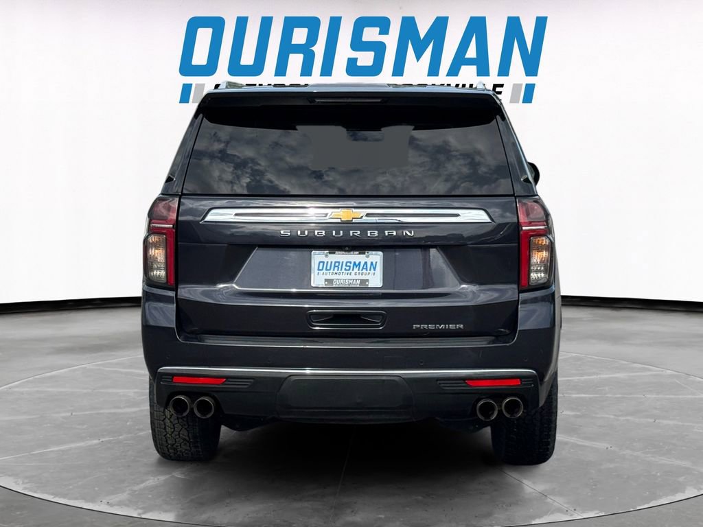 Used 2022 Chevrolet Suburban Premier AWD/4WD image 5