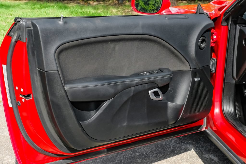 Used 2016 Dodge Challenger R/T Scat Pack RWD image 40