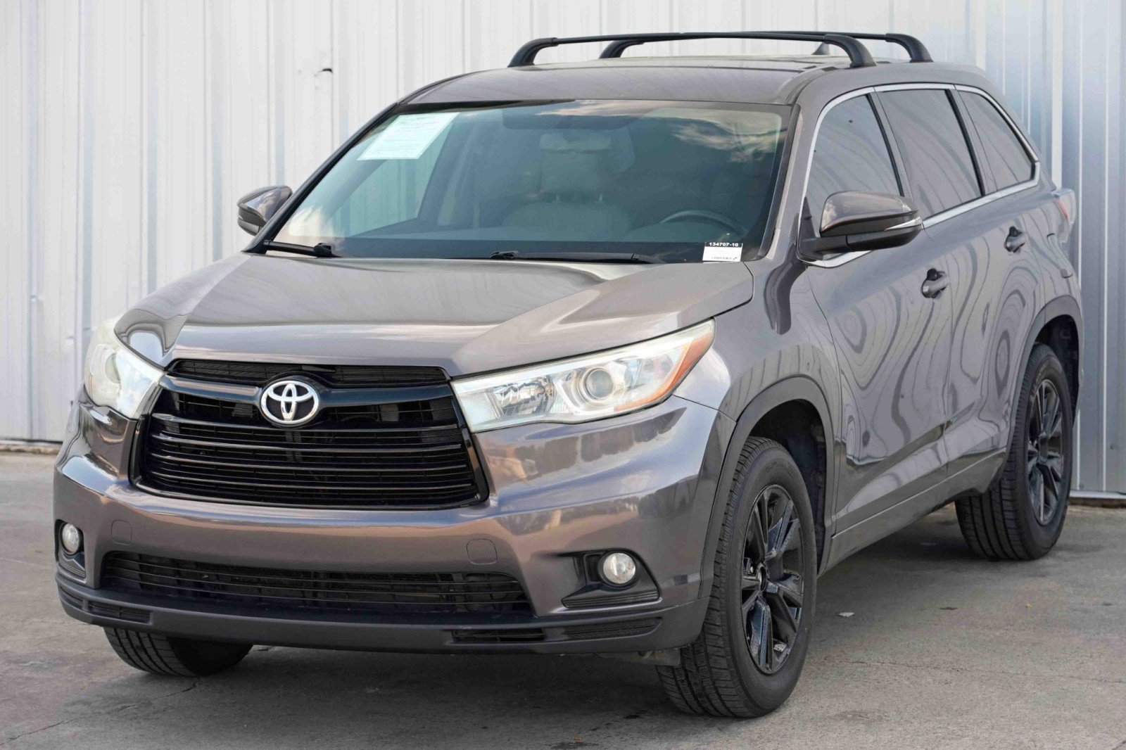 Used 2016 Toyota Highlander Plus image 41