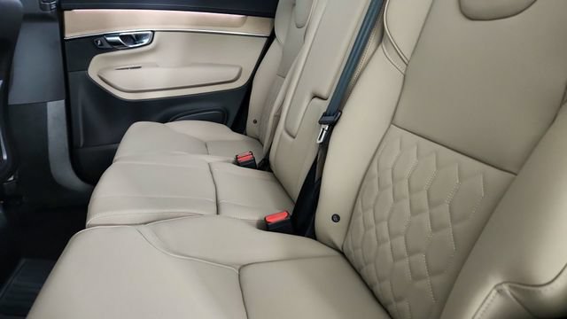 New 2026 Volvo XC90 T8 Plus w/ Protection Package Premier AWD/4WD image 30