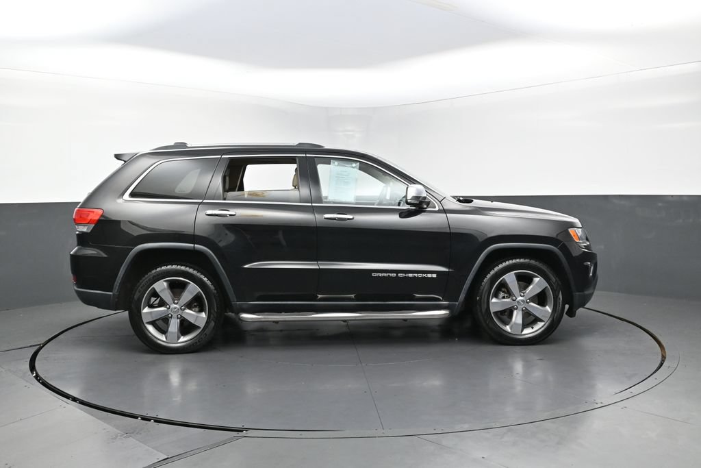 Used 2015 Jeep Grand Cherokee Limited w/ Trailer Tow Group IV AWD/4WD image 7
