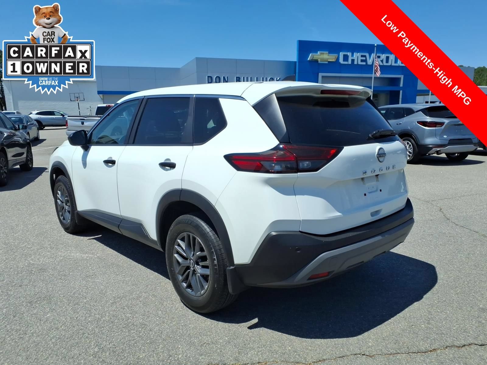 Used 2023 Nissan Rogue S FWD video 3