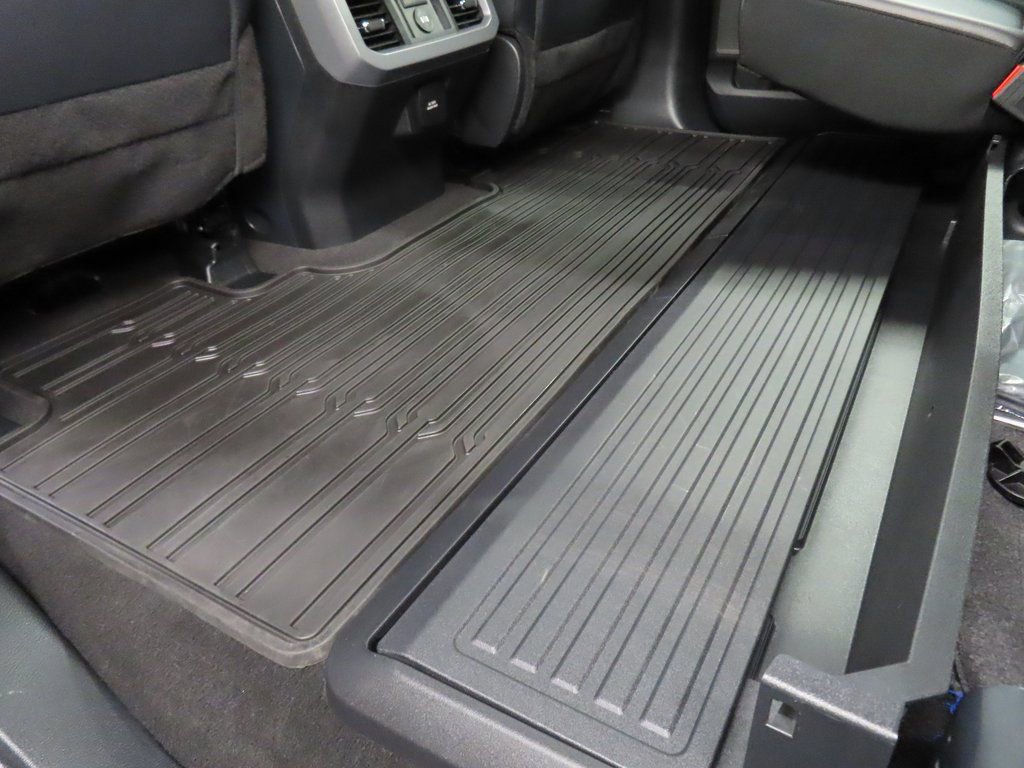 Used 2025 Ford F250 Lariat w/ Lariat Ultimate Package image 78