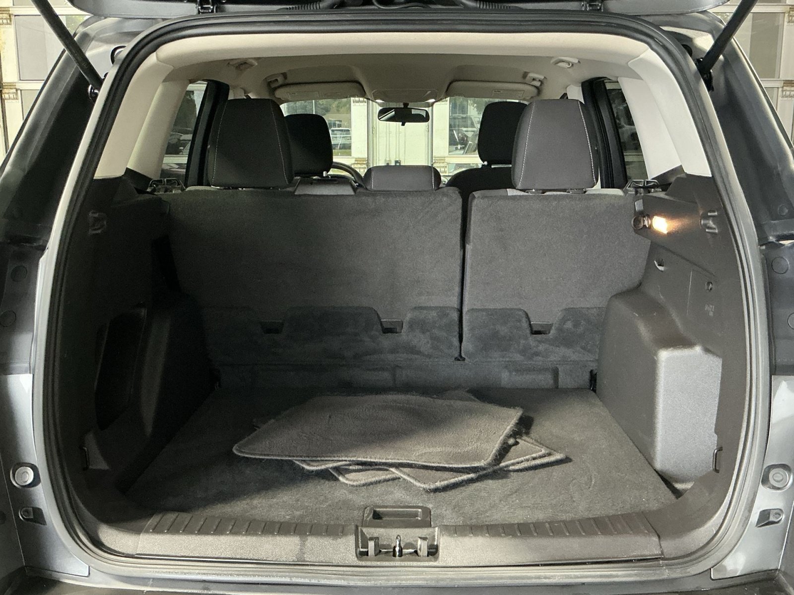 Used 2019 Ford Escape SE AWD/4WD image 24