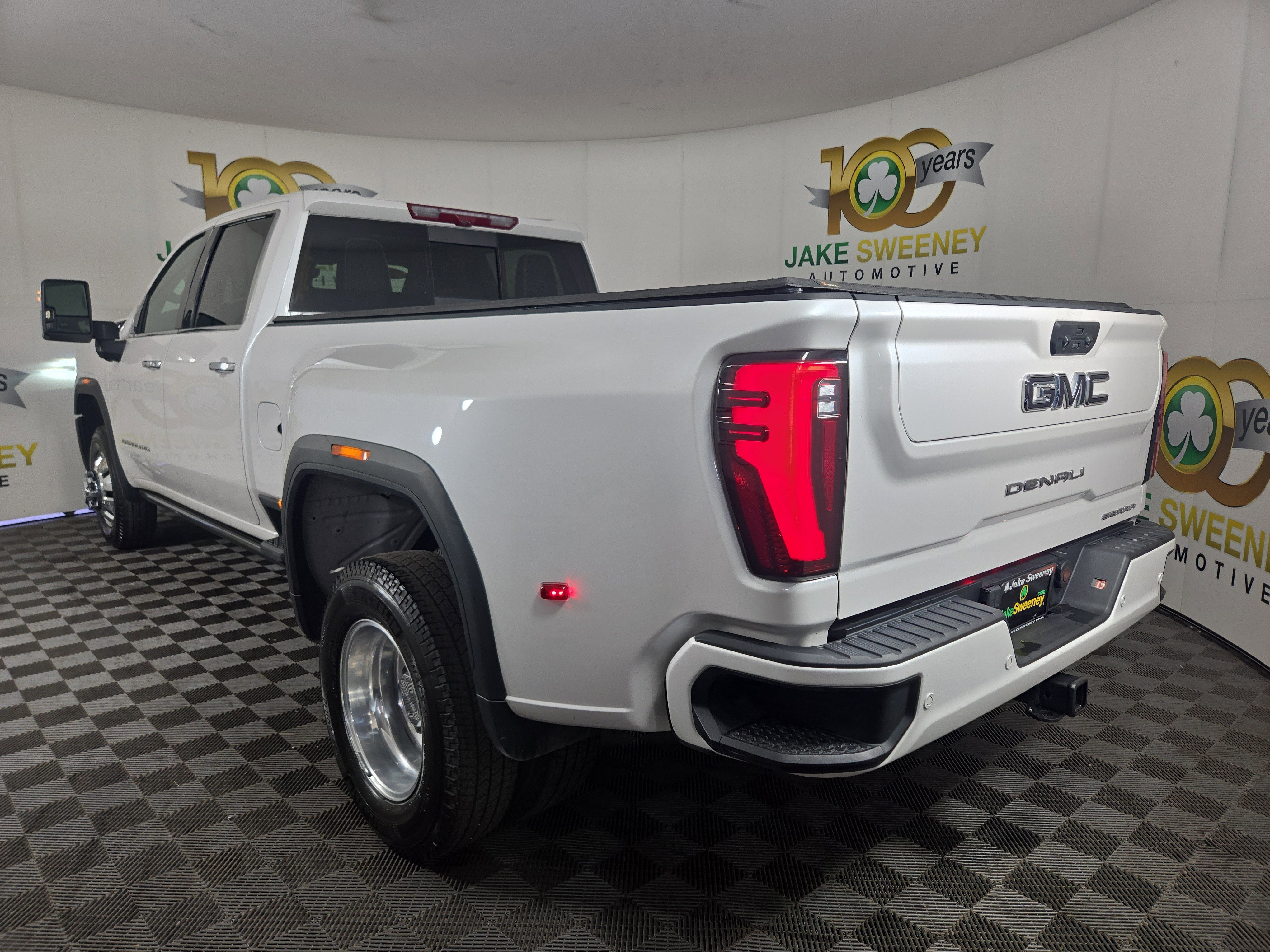 Used 2024 GMC Sierra 3500 Denali Ultimate image 6