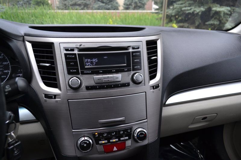 Used 2012 Subaru Outback 2.5i Premium w/ All-Weather Pkg image 22