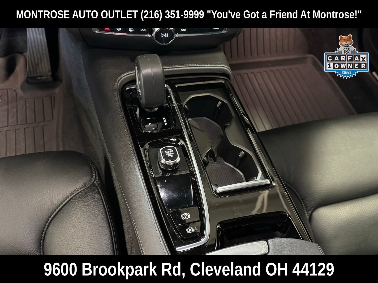 Used 2023 Volvo S60 T8 Plus w/ Climate Package image 23