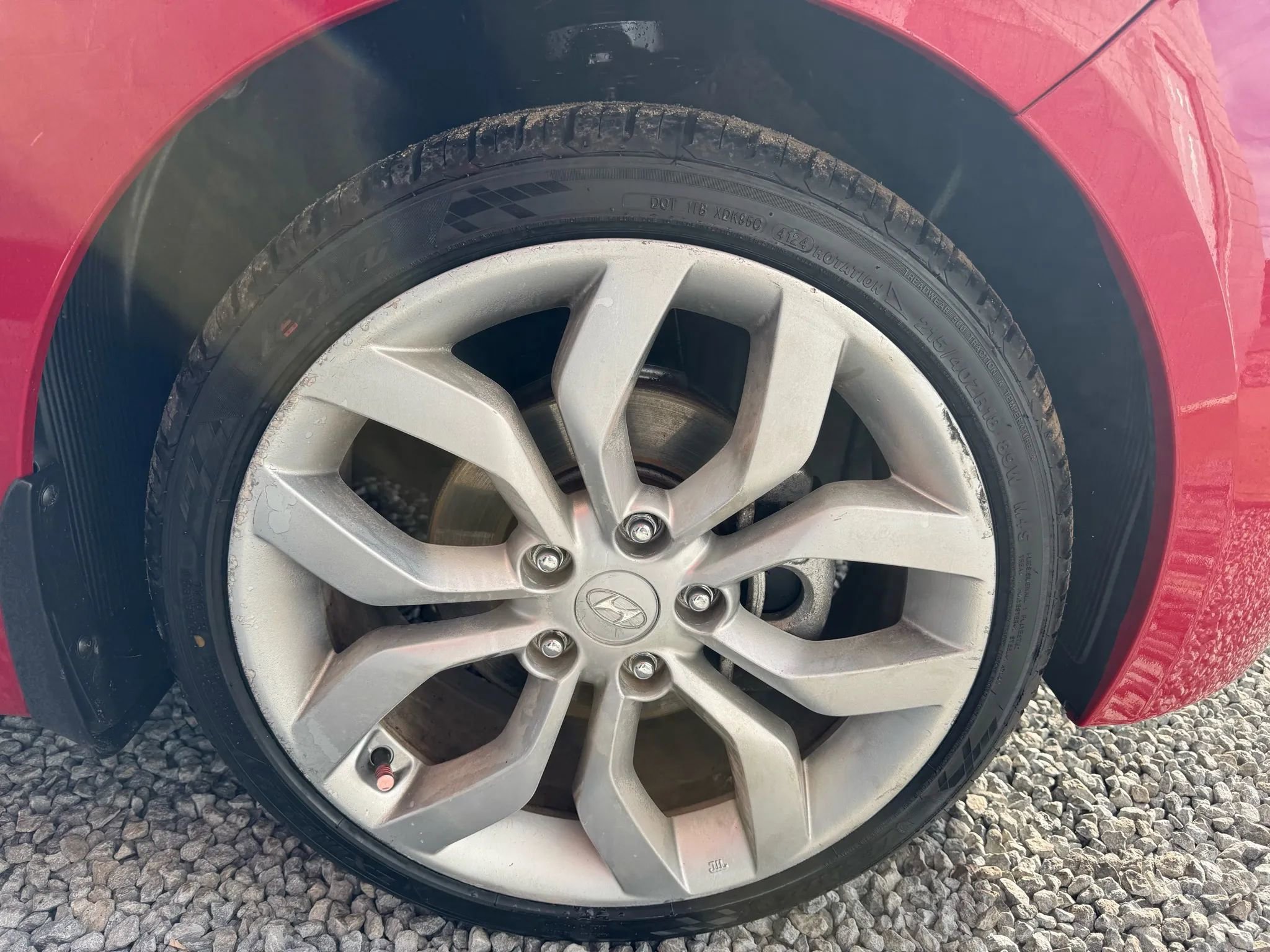 Used 2013 Hyundai Veloster w/ Style Pkg image 10