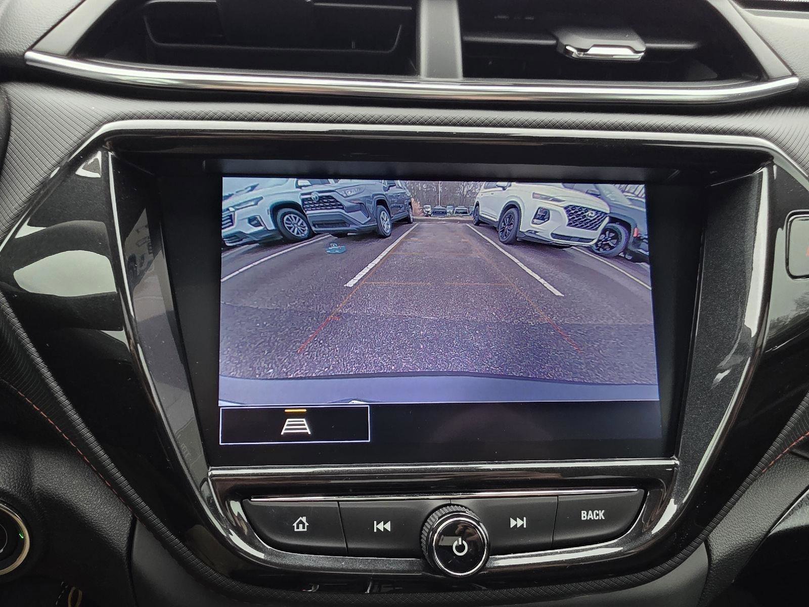 Used 2023 Chevrolet TrailBlazer RS w/ Sun and Liftgate Package image 17