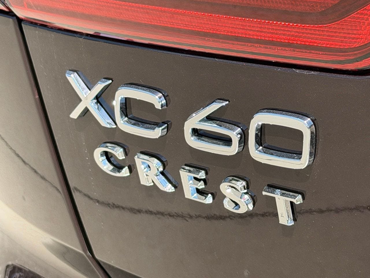 New 2026 Volvo XC60 T8 Plus w/ Protection Package Premier AWD/4WD image 6