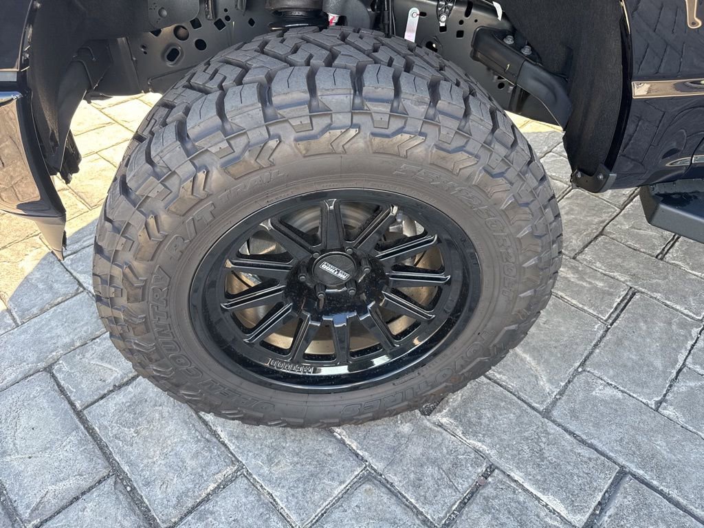 Used 2025 Ford F150 XLT w/ Equipment Group 302A MID image 4