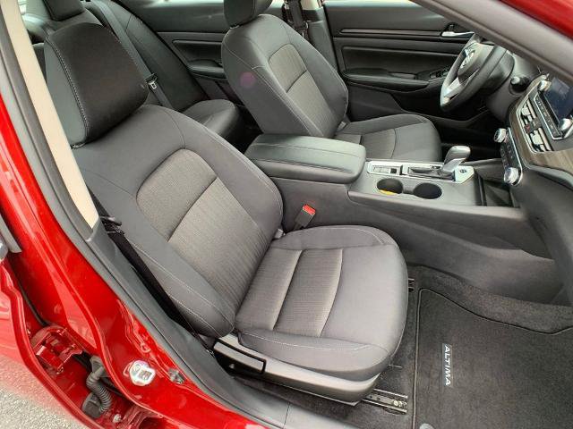 Certified 2025 Nissan Altima 2.5 SV AWD/4WD image 30