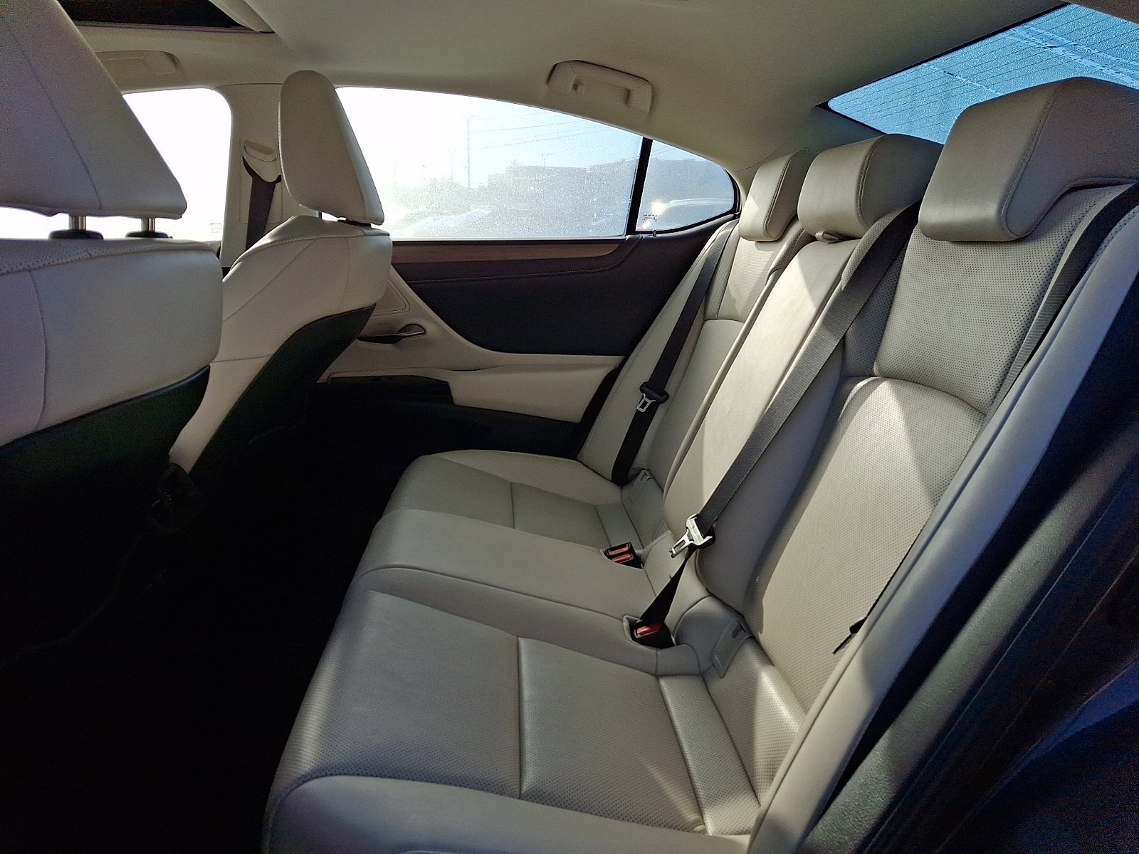 Used 2023 Lexus ES 350 w/ Premium Package FWD image 10