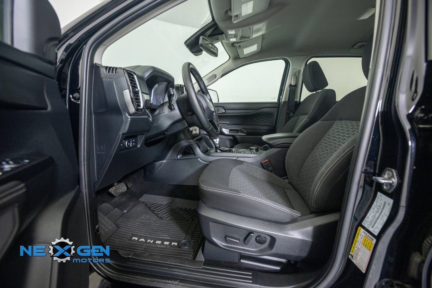 Used 2025 Ford Ranger XLT w/ Equipment Group 301A High AWD/4WD image 12