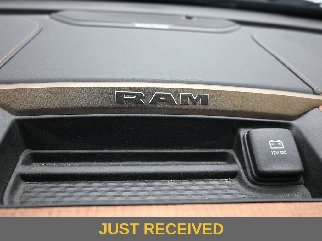 Used 2024 RAM 2500 Limited w/ Towing Technology Group AWD/4WD image 16