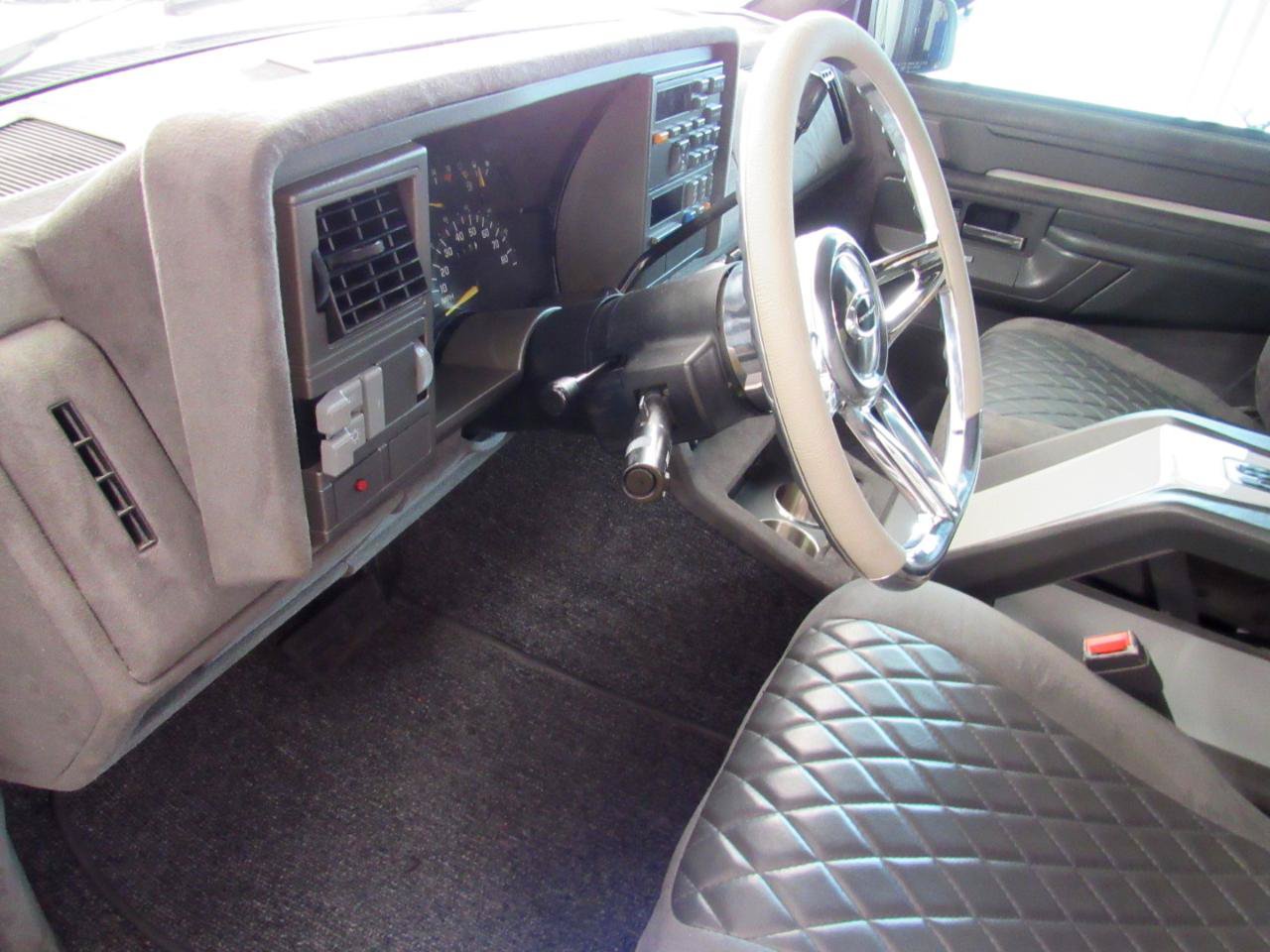 Used 1993 Chevrolet Silverado 3500 2WD Crew Cab image 49