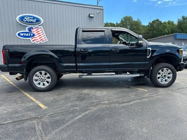 Used 2018 Ford F250 XLT w/ XLT Premium Package AWD/4WD image 9