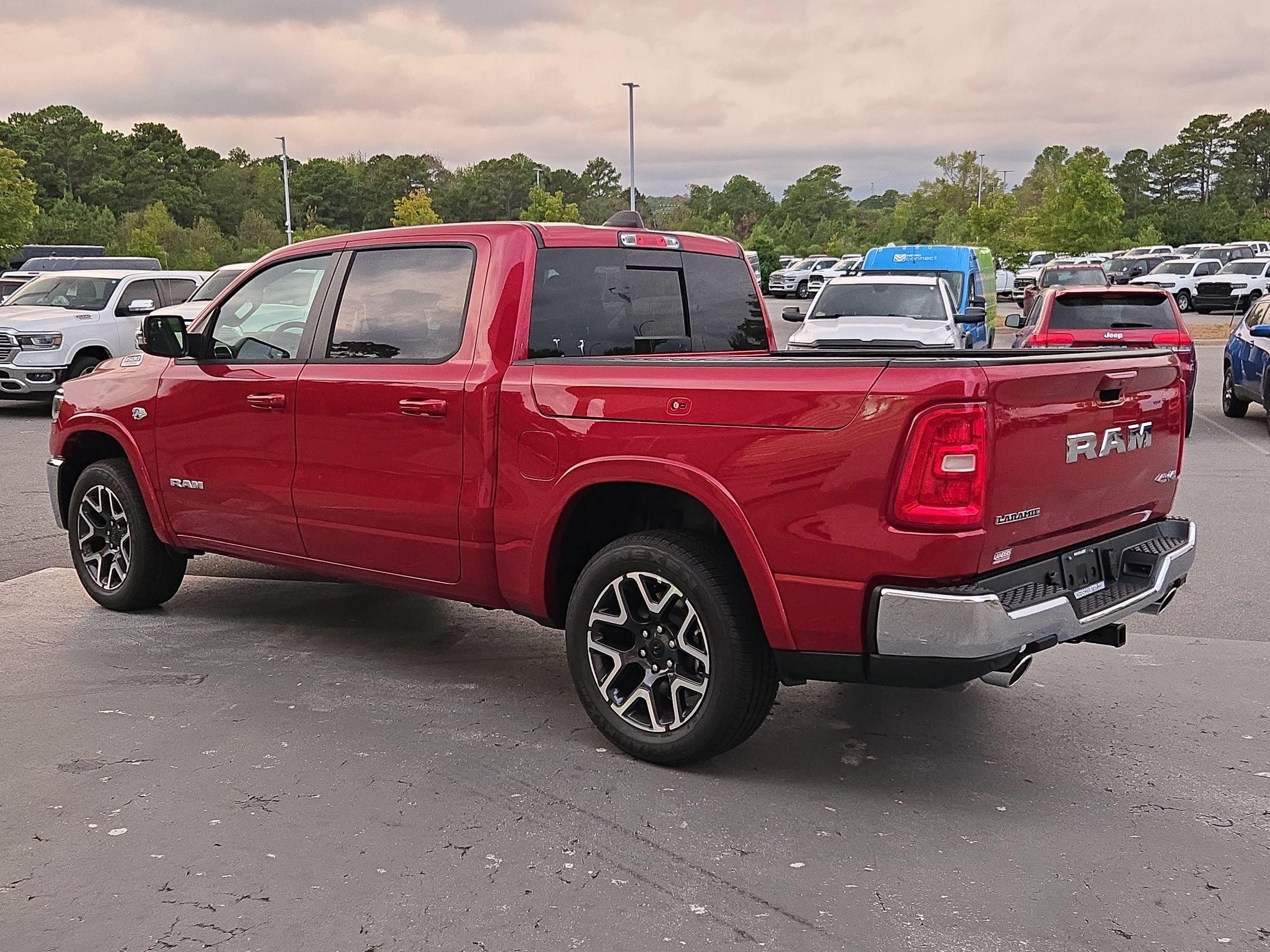 New 2027 RAM 1500 Laramie AWD/4WD image 5