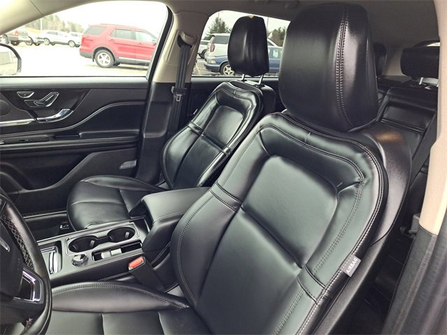Used 2026 Lincoln Corsair Premiere w/ Towing Package image 7