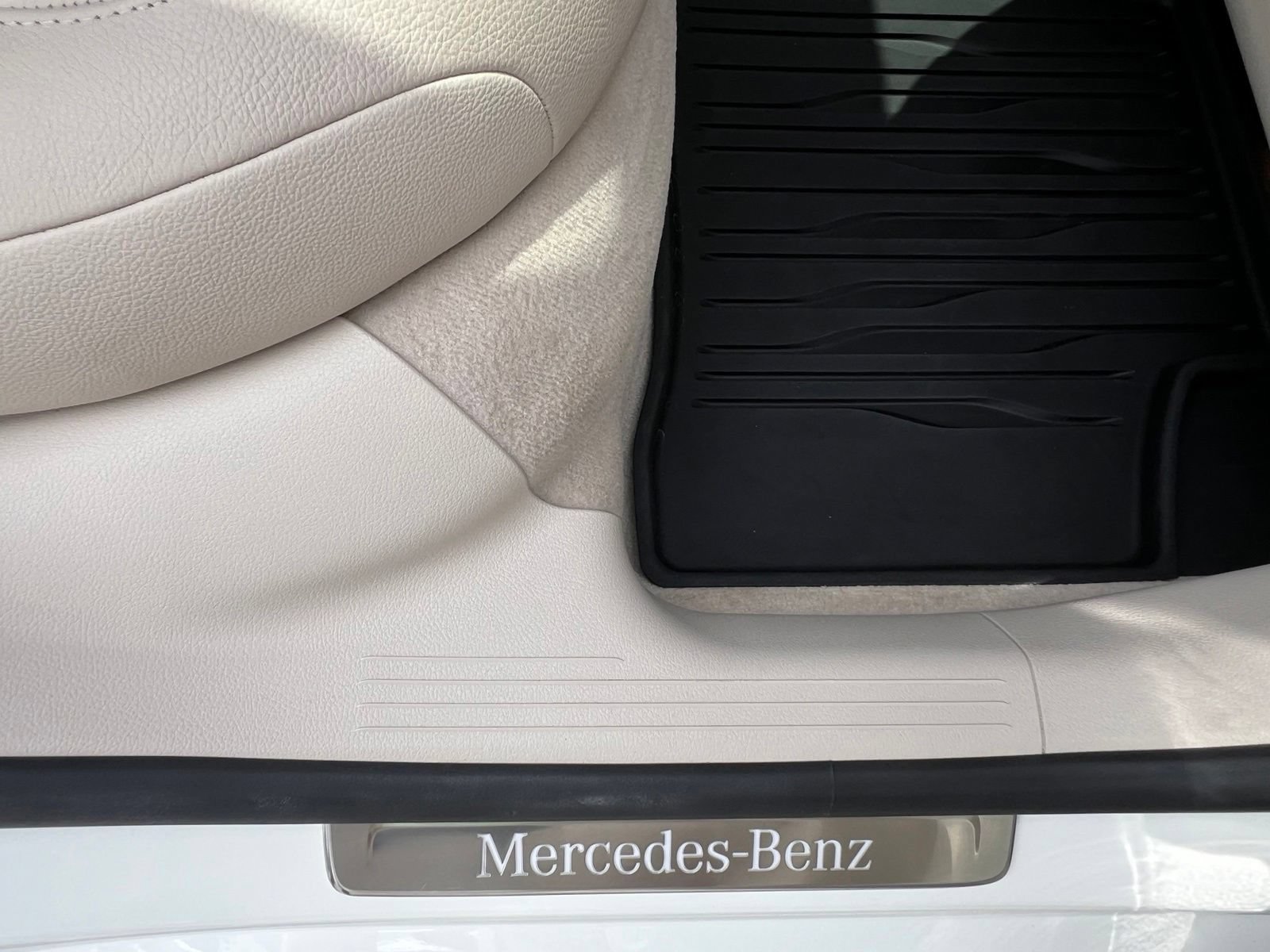 Used 2022 Mercedes-Benz EQS 580 4MATIC Sedan image 57