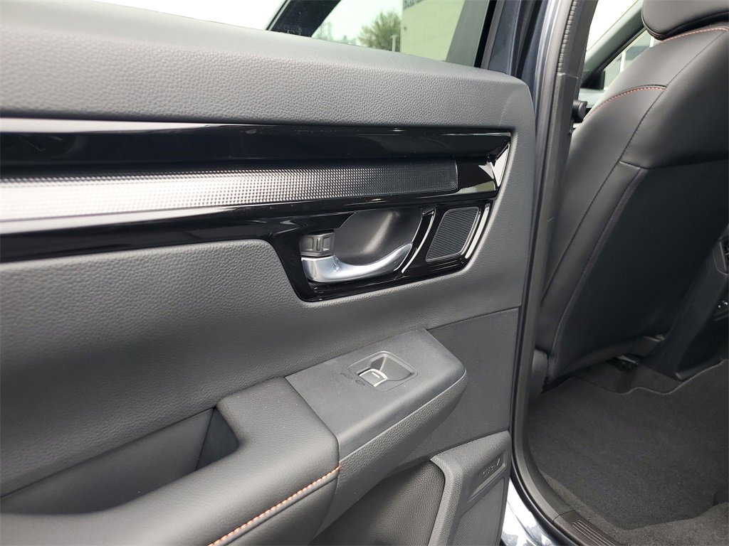 Used 2026 Honda CR-V Sport Touring image 18