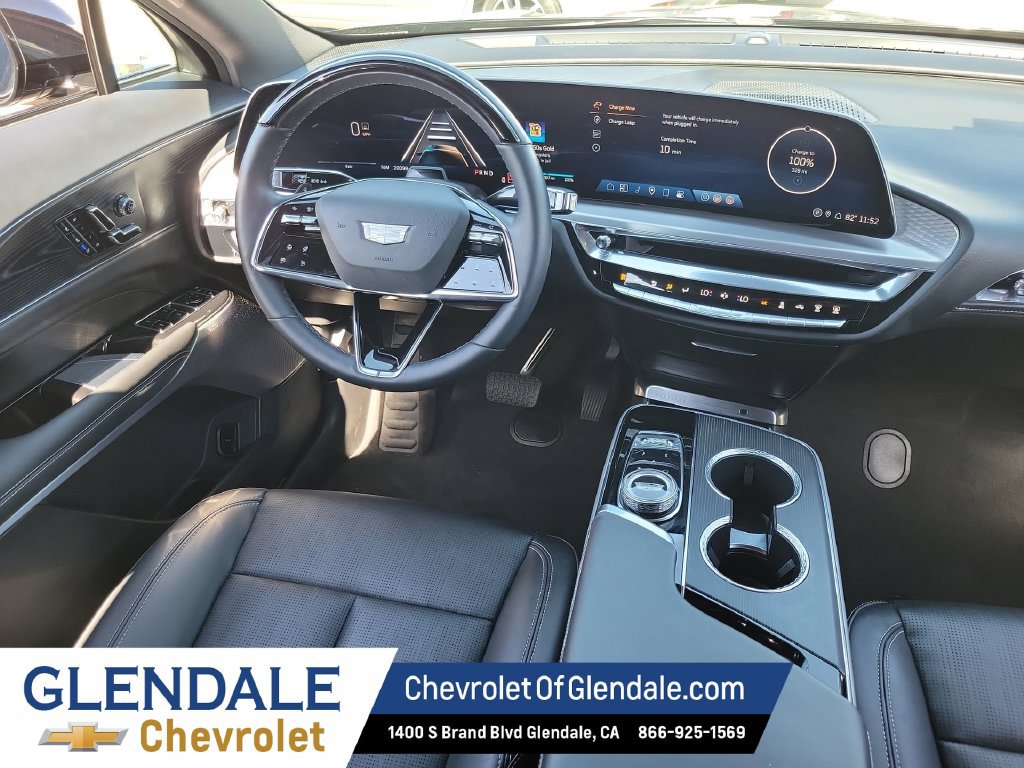 Used 2024 Cadillac Lyriq Sport AWD/4WD image 15
