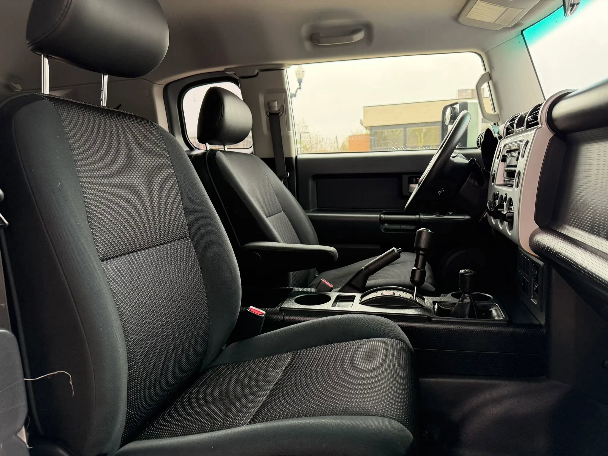 Used 2007 Toyota FJ Cruiser 4WD image 14