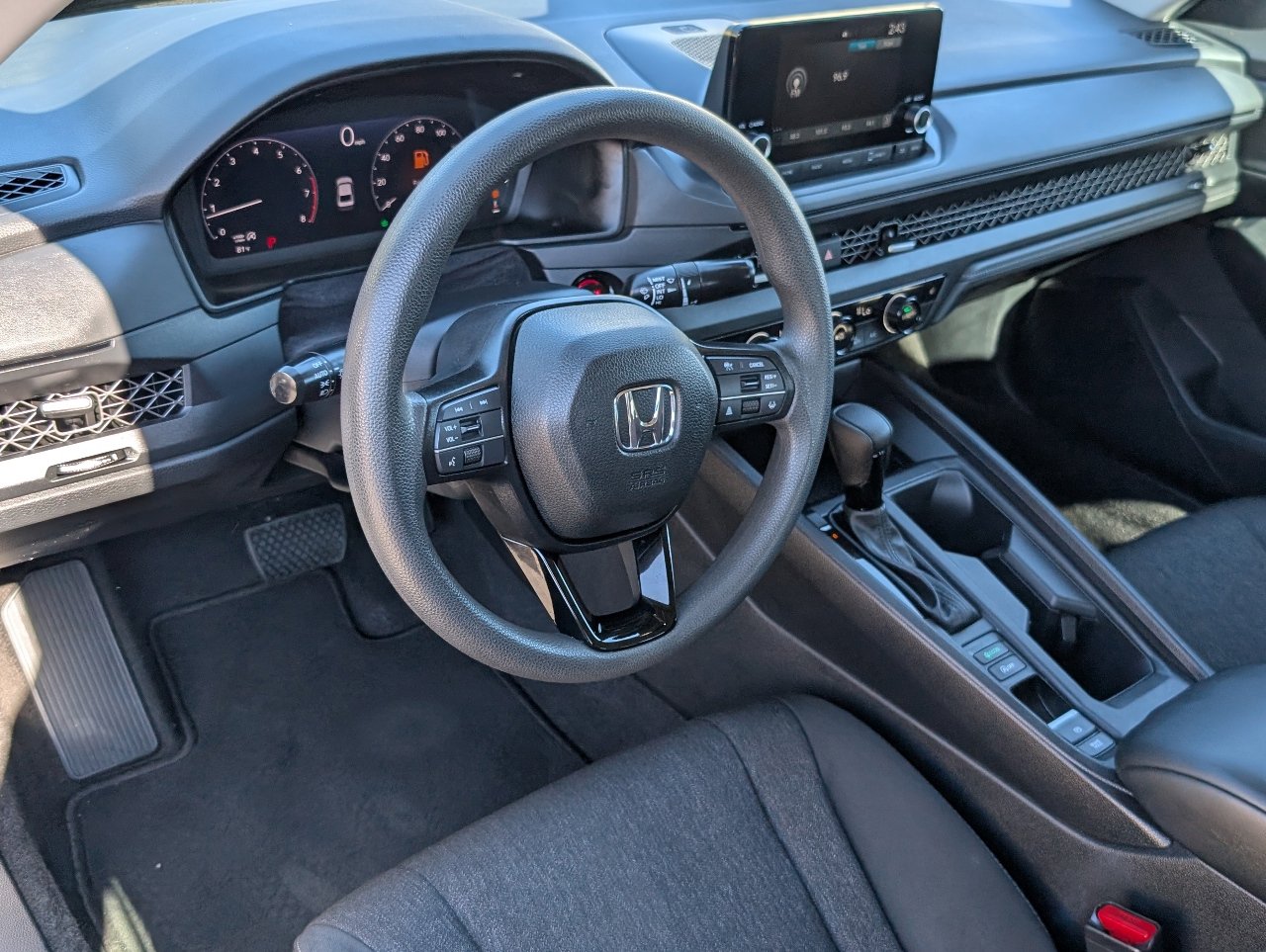 Used 2024 Honda Accord EX image 13