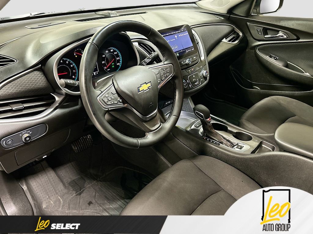 Certified 2024 Chevrolet Malibu RS w/ LPO, Floor Liner Package image 9