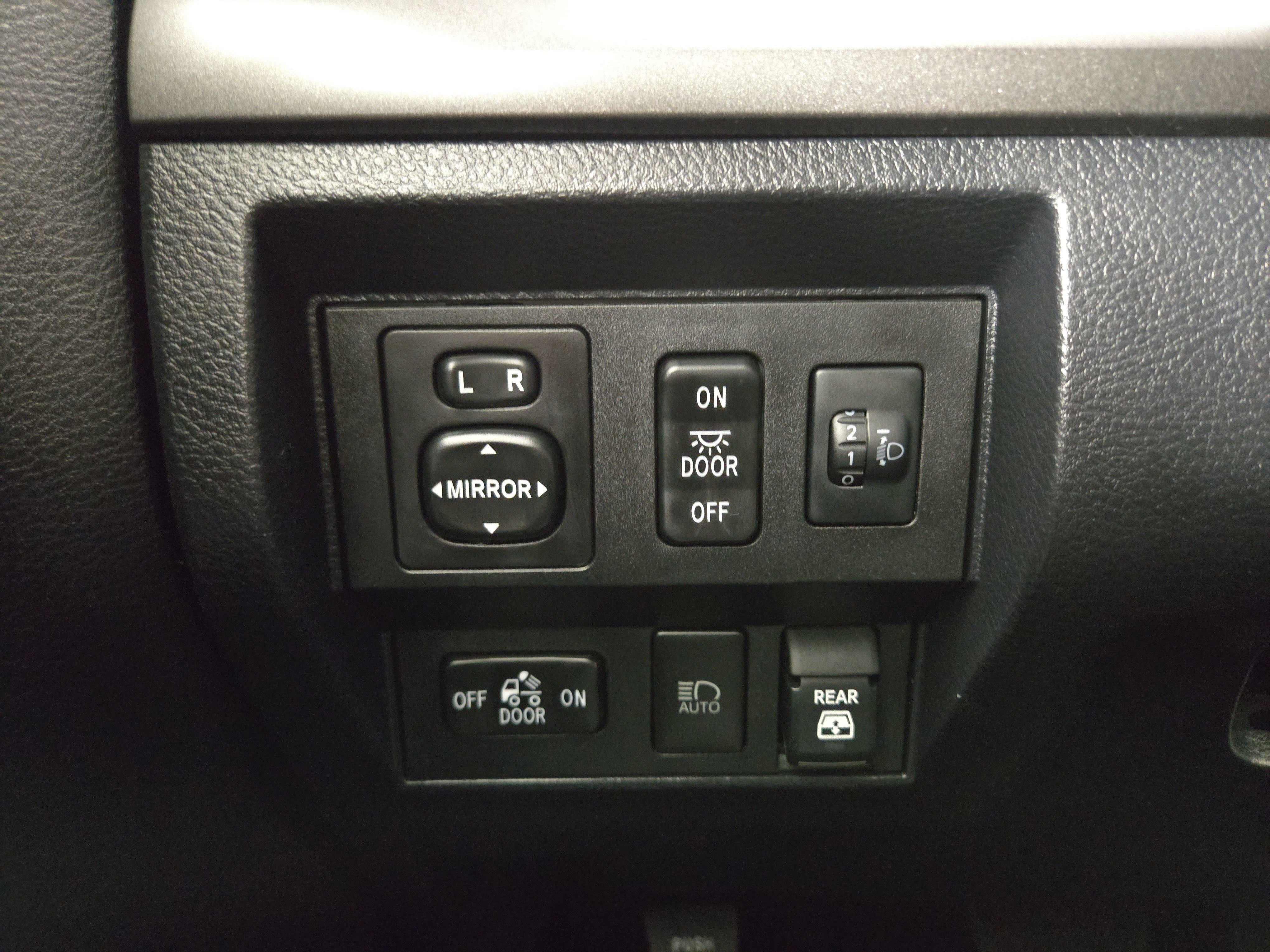 Used 2020 Toyota Tundra SR5 image 28