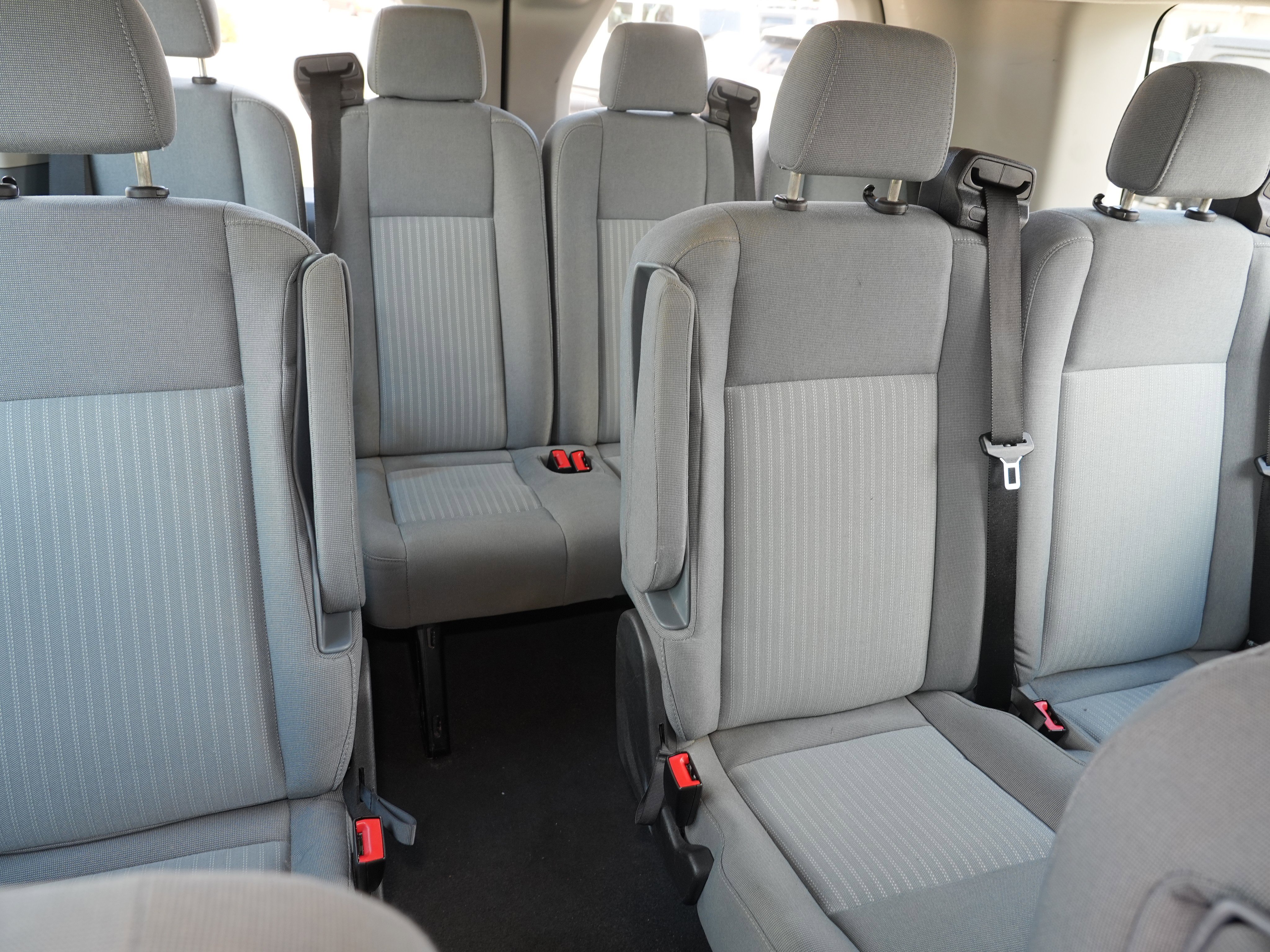 Used 2015 Ford Transit 350 XLT RWD image 24