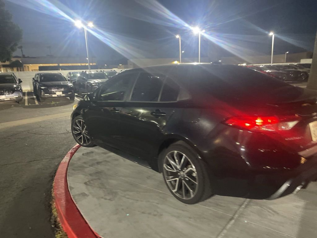 Used 2020 Toyota Corolla SE w/ Carpet Mat Package (TMS) image 19