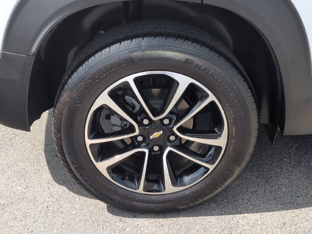 Certified 2024 Chevrolet TrailBlazer LT AWD/4WD image 29