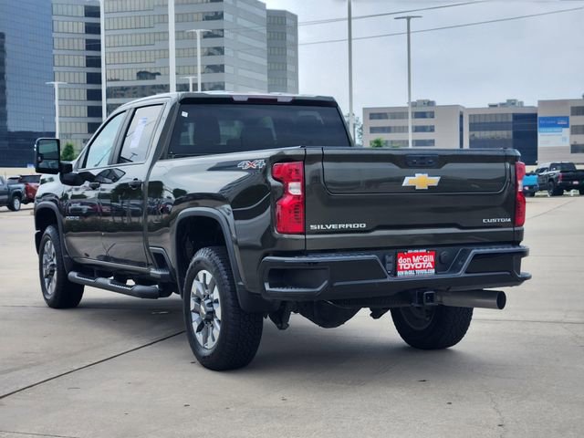 Used 2022 Chevrolet Silverado 2500 Custom w/ Custom Value Package AWD/4WD image 7