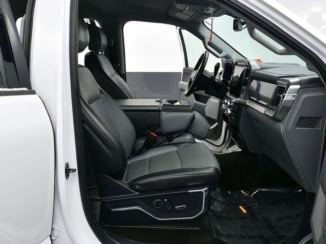 Used 2021 Ford F150 Lariat w/ Equipment Group 501A Mid image 12