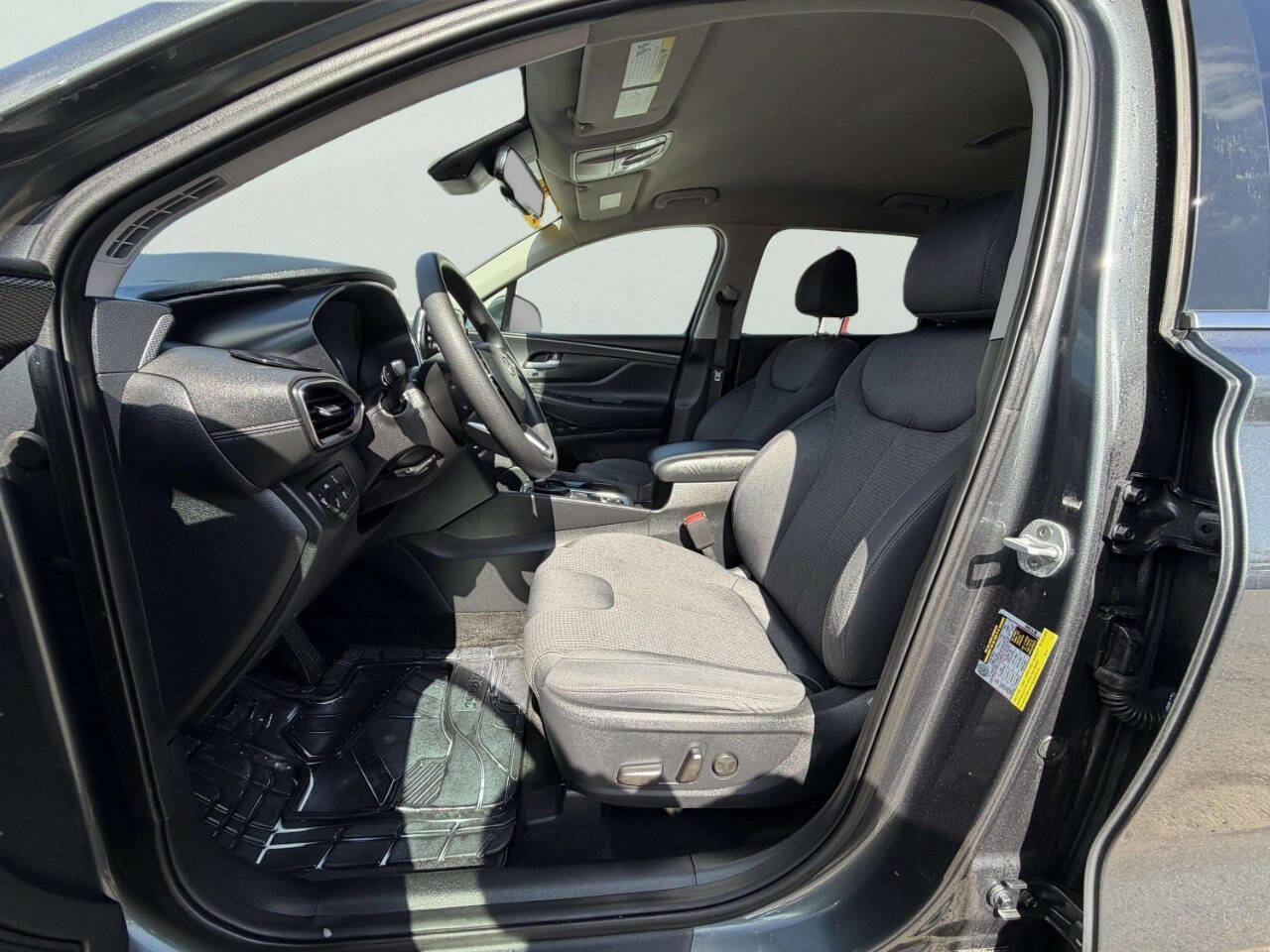 Used 2019 Hyundai Santa Fe SEL AWD/4WD image 17