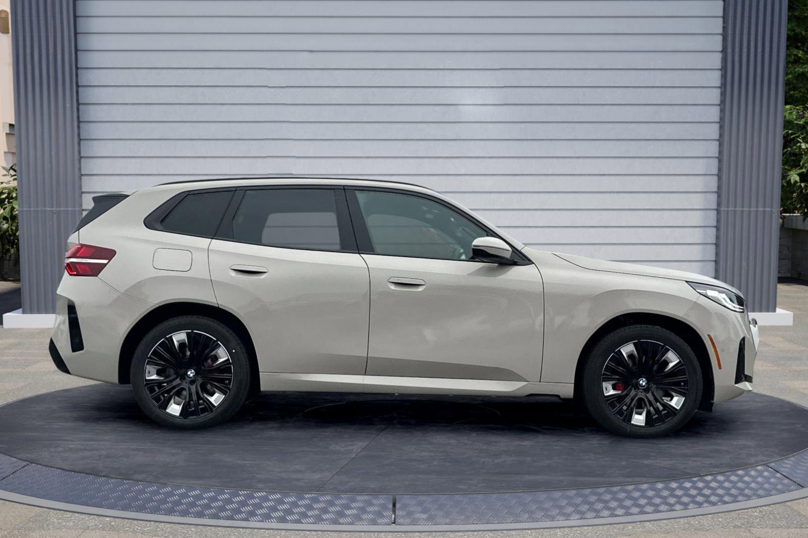 New 2026 BMW X3 xDrive30 w/ Premium Package image 3