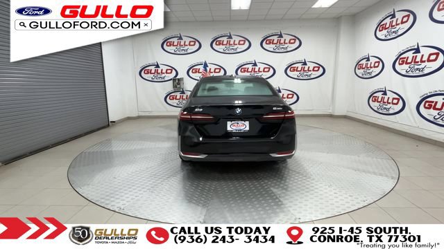 Used 2024 BMW 530i RWD image 7