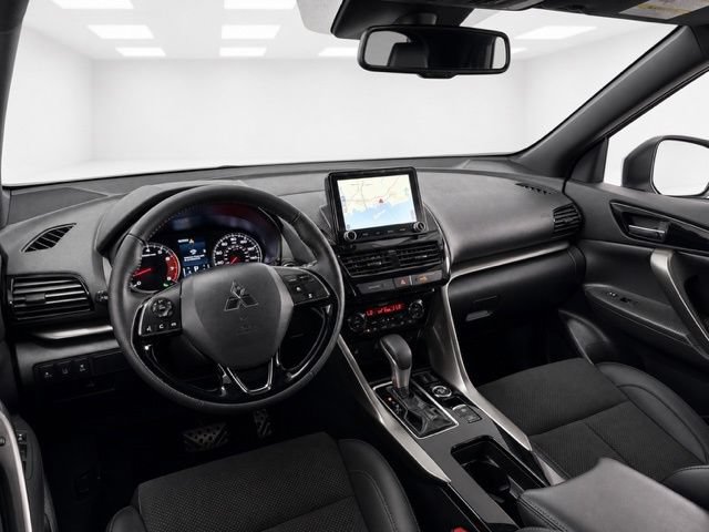Used 2025 Mitsubishi Eclipse Cross AWD image 24
