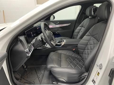 Certified 2025 BMW 740i xDrive image 8