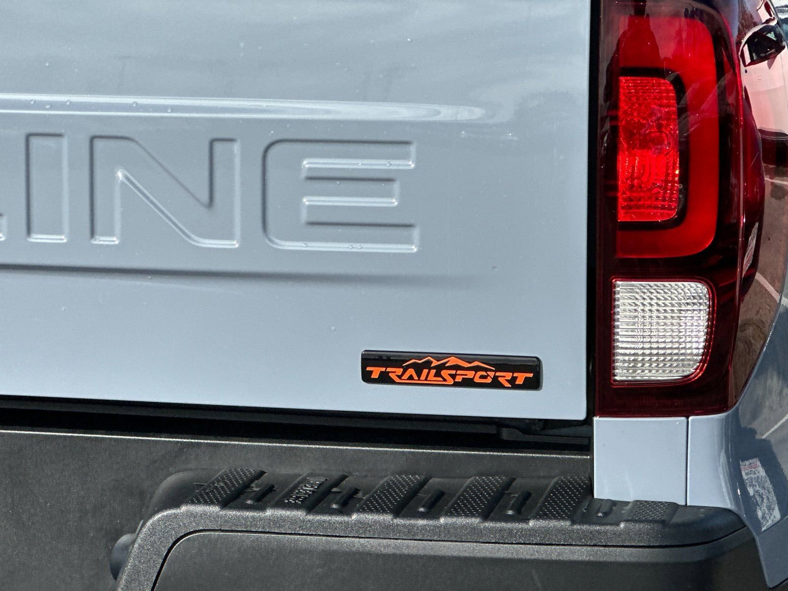 Used 2025 Honda Ridgeline TrailSport image 26
