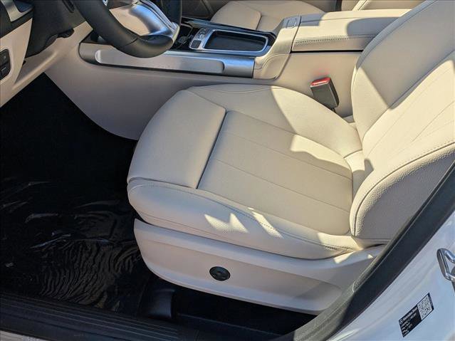 New 2026 Mercedes-Benz GLB 250 image 4