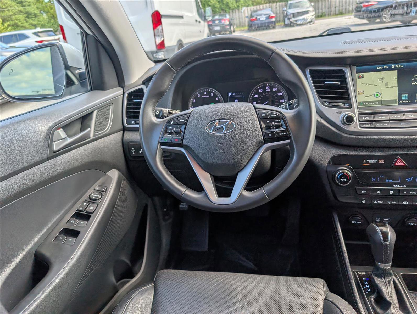 Used 2017 Hyundai Tucson SE Plus image 16
