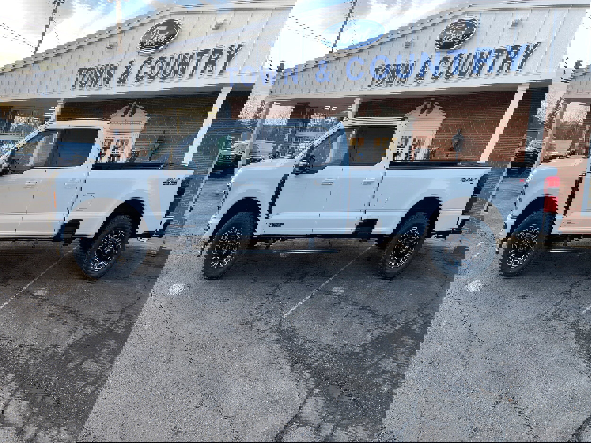 New 2026 Ford F250 Platinum image 2