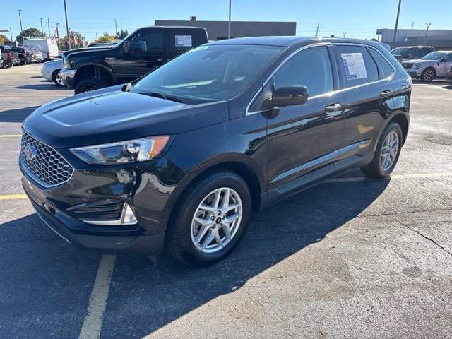 Used 2024 Ford Edge SEL w/ Convenience Package AWD/4WD image 16