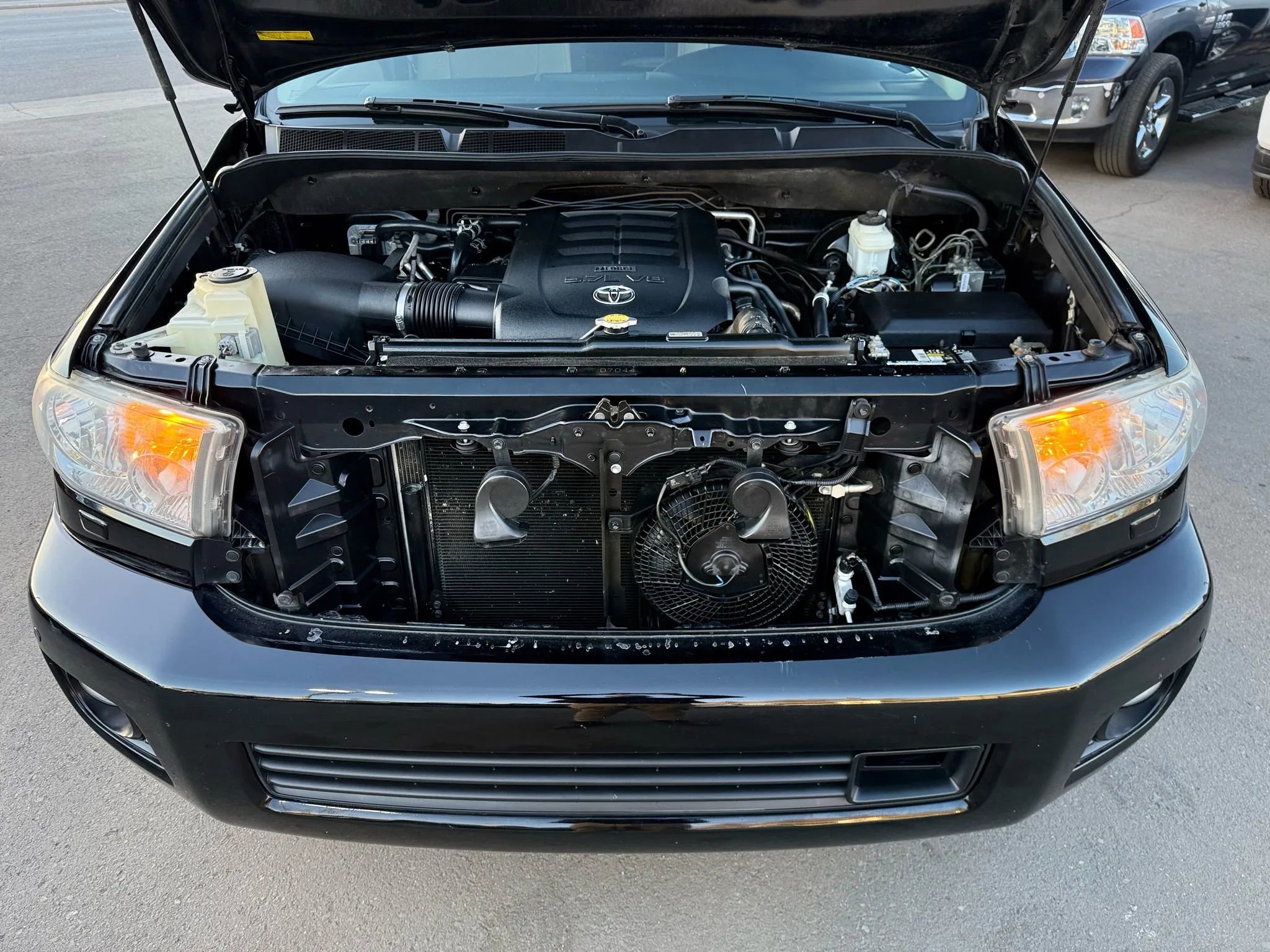 Used 2015 Toyota Sequoia Platinum image 45