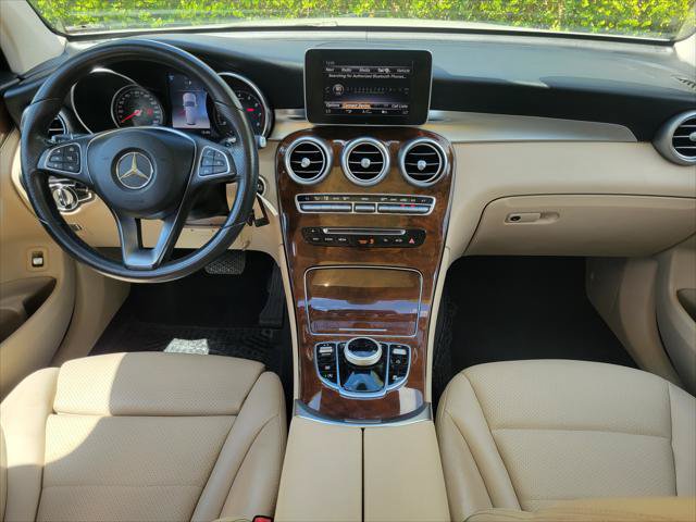 Used 2018 Mercedes-Benz GLC 300 image 14